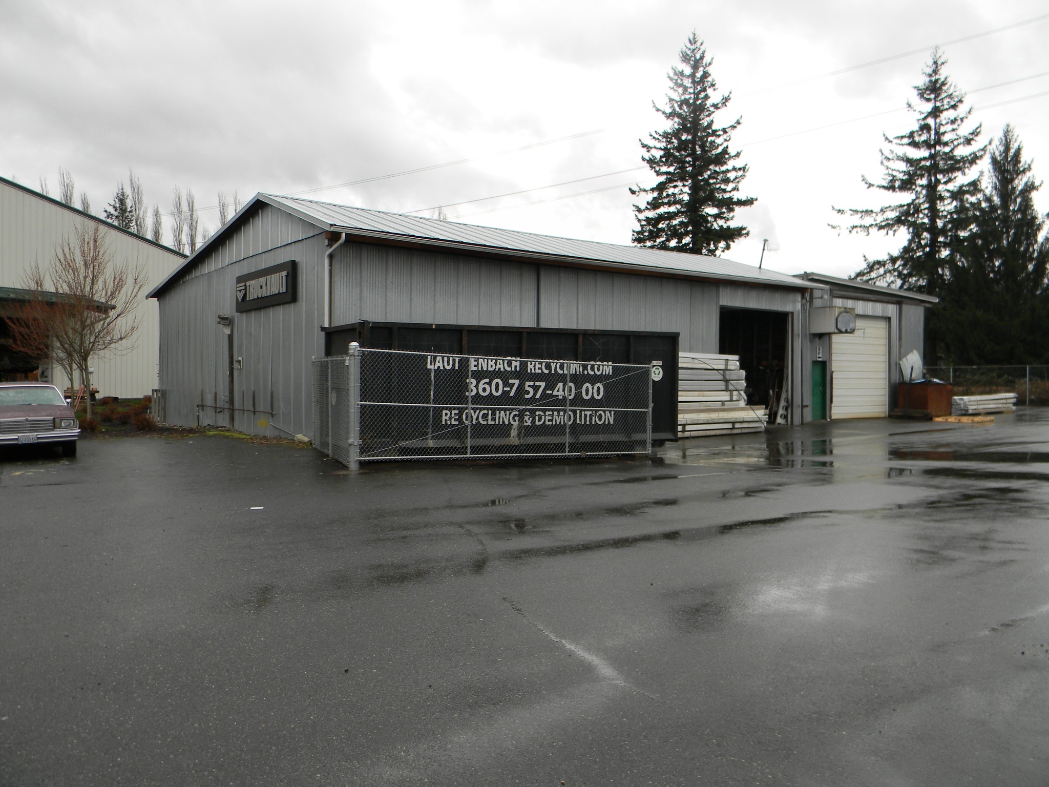 211 Township St, Sedro Woolley, WA à vendre Photo du bâtiment- Image 1 de 1