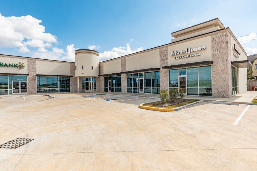 4805 E Sam Houston Pky S, Pasadena, TX for lease - Building Photo - Image 2 of 20