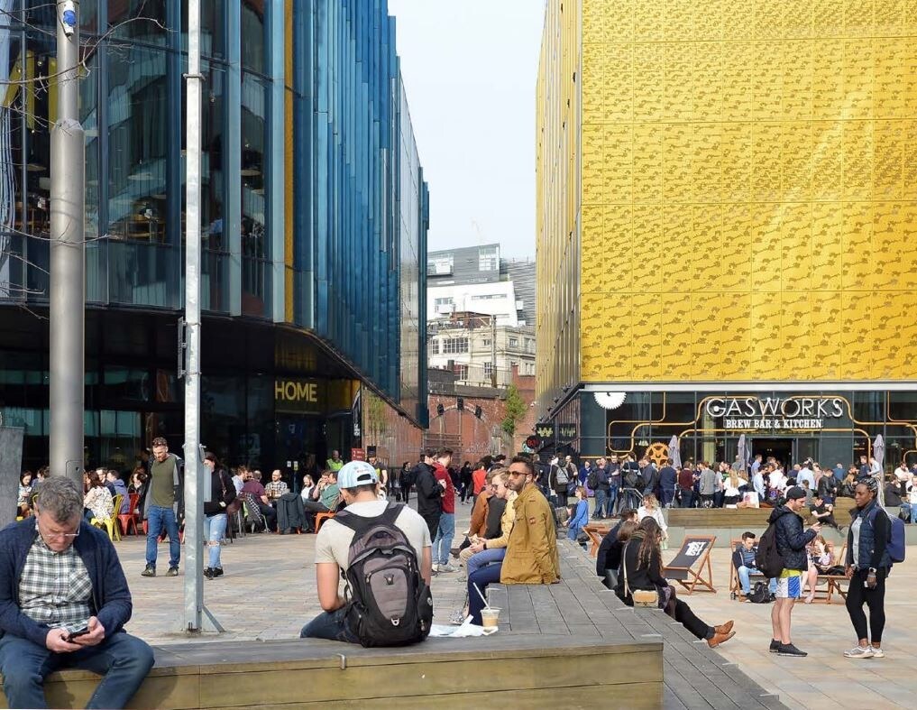 First St N, Manchester à vendre Photo du bâtiment- Image 1 de 1