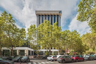 Plus de détails pour Calle de Caleruega, 102-104, Madrid - Bureau à louer