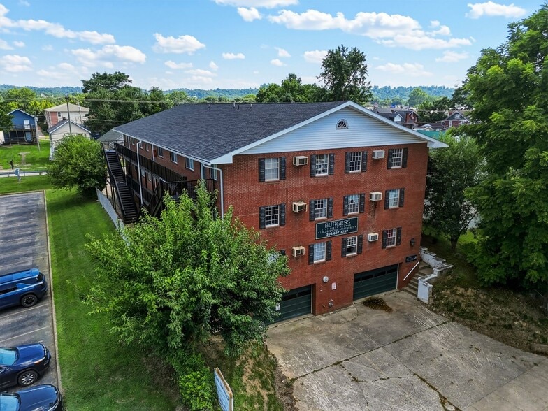 1737 6th Ave, Huntington, WV for sale - Building Photo - Image 2 of 19