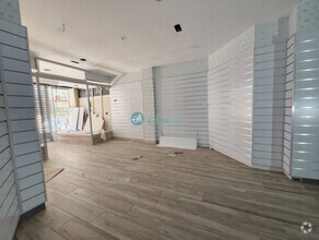 Retail in Segovia, Segovia for lease Interior Photo- Image 2 of 9