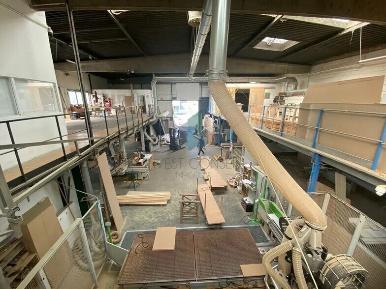 Flex dans SAINT-OUEN-L'AUMONE à louer - Photo du bâtiment - Image 1 de 6