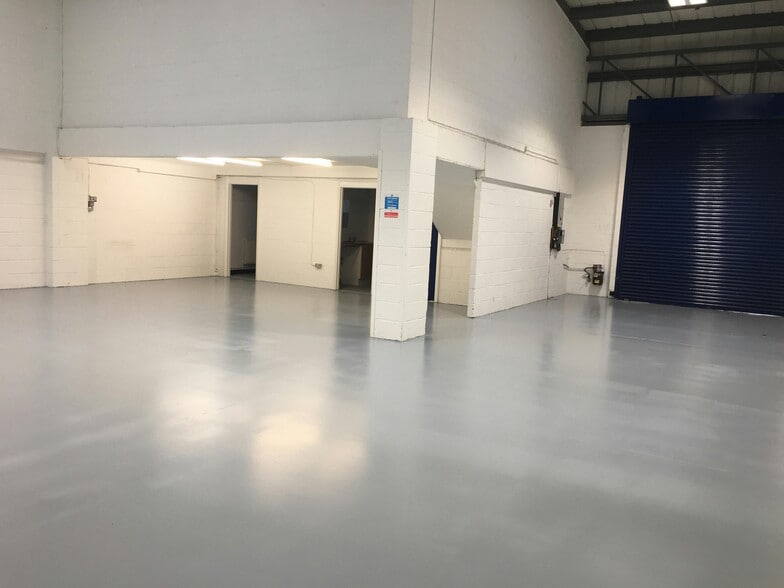 Southern Rd, Aylesbury for lease - Building Photo - Image 2 of 6