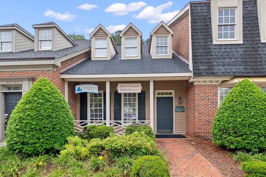 833 Durham Rd, Wake Forest, NC for lease - Building Photo - Image 1 of 31