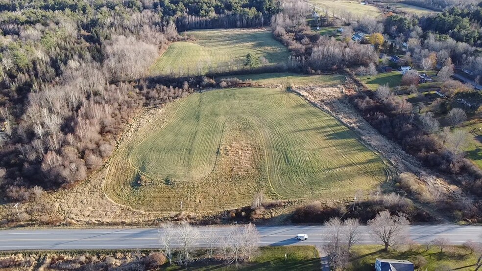 100 Belmont, Belfast, ME à vendre - Photo du bâtiment - Image 2 de 3
