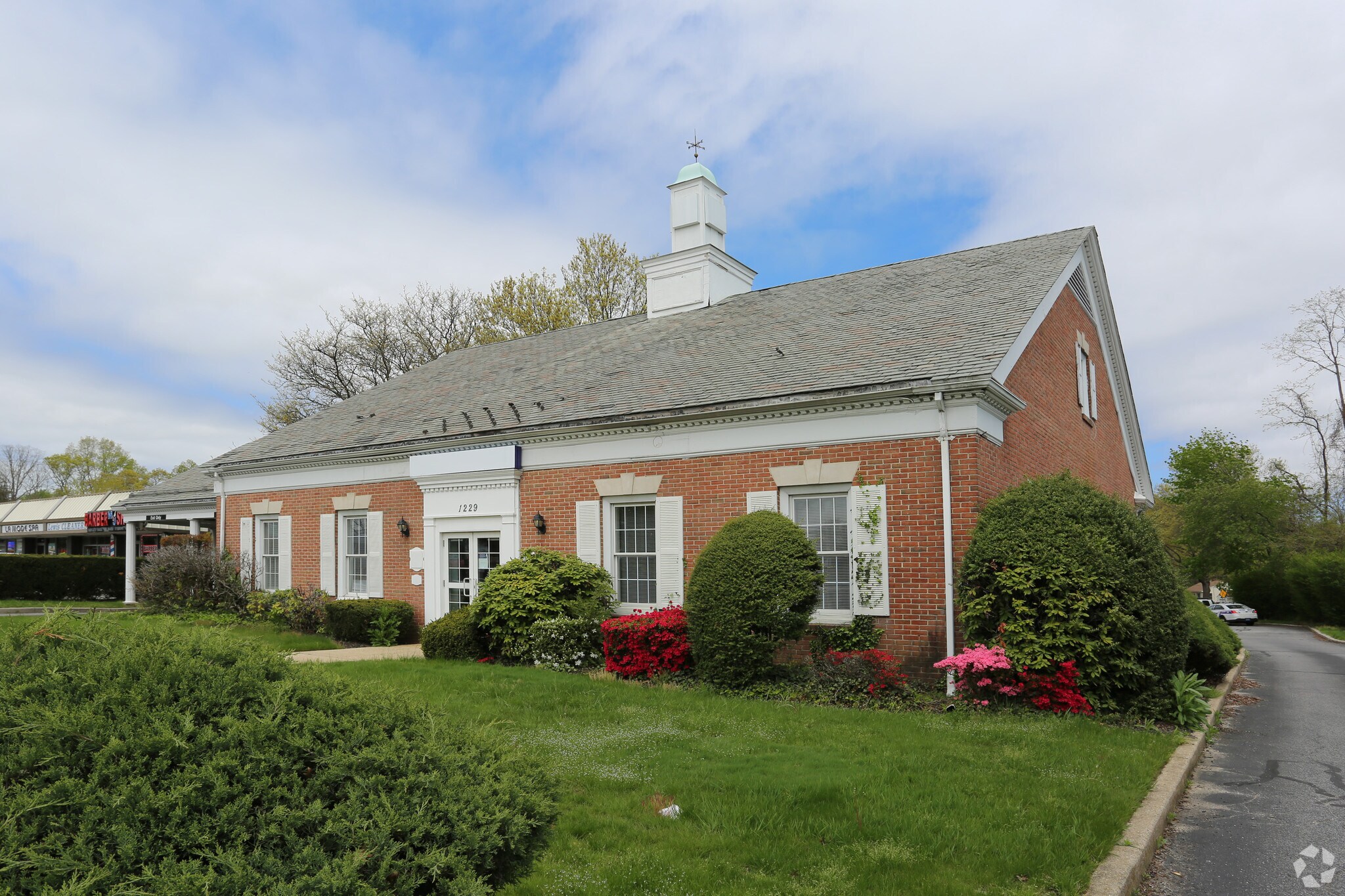 1229 E Jericho Tpke, Huntington, NY for sale Building Photo- Image 1 of 1