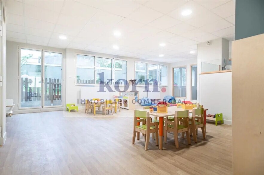 Office in Levallois-Perret for lease - Interior Photo - Image 1 of 10