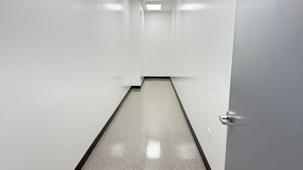 708-720 S Palm Ave, Alhambra, CA à louer - Photo du bâtiment - Image 3 de 7