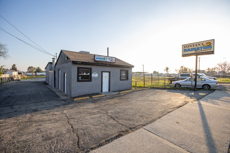 17635 Arrow Blvd, Fontana, CA à vendre - Photo du bâtiment - Image 3 de 36