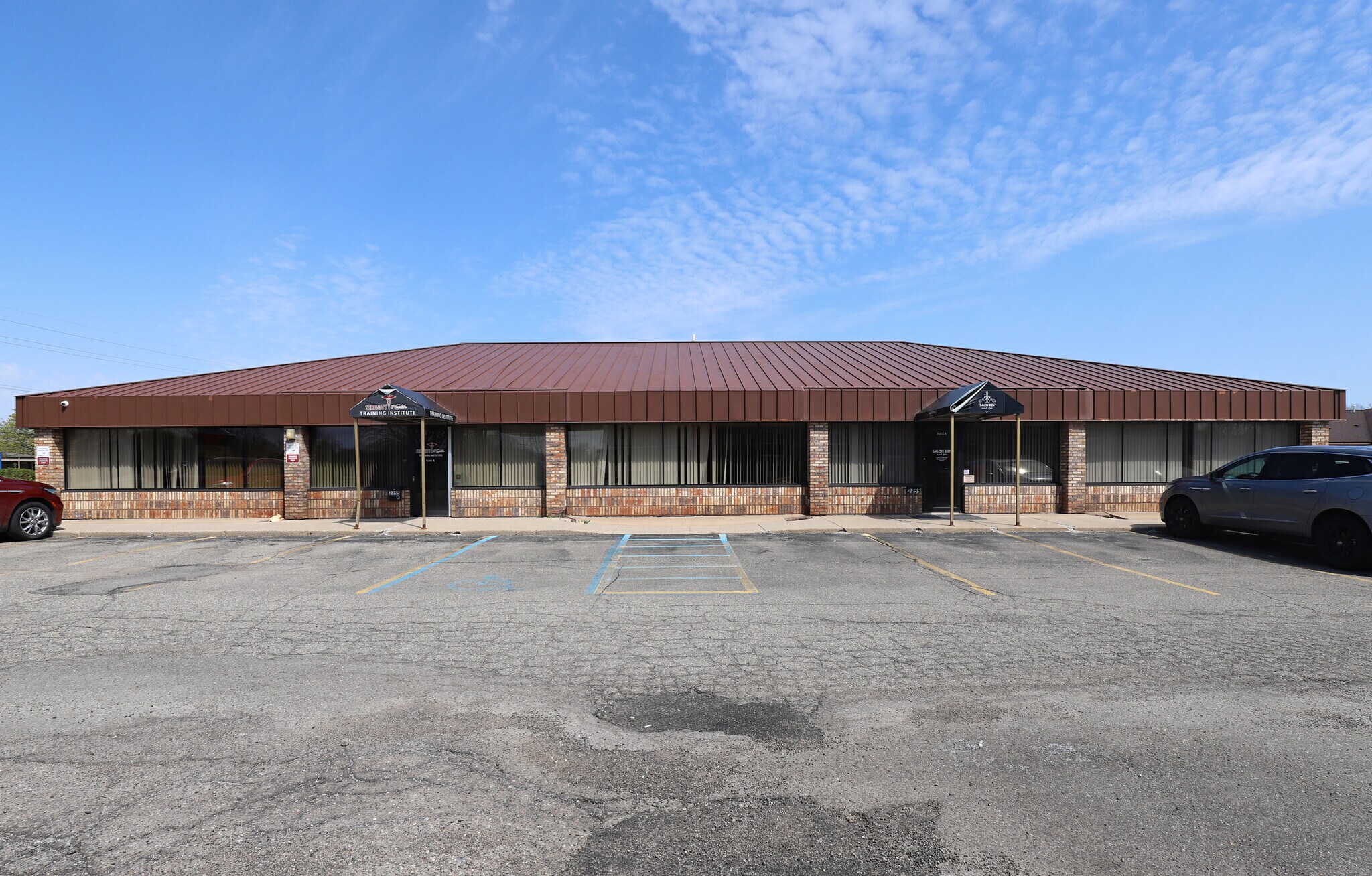 2255 S Linden Rd, Flint, MI for sale Primary Photo- Image 1 of 25