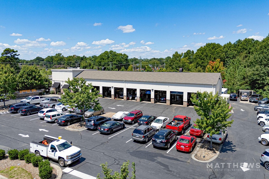 16618 Old Statesville Rd, Huntersville, NC for sale - Building Photo - Image 2 of 3