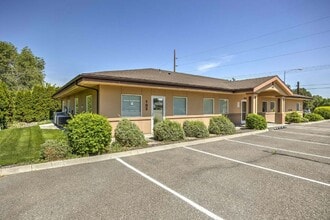 515 N Neel St, Kennewick, WA for lease Building Photo- Image 2 of 10