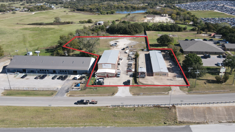 2875 S Burleson Blvd, Burleson, TX for lease - Building Photo - Image 1 of 23