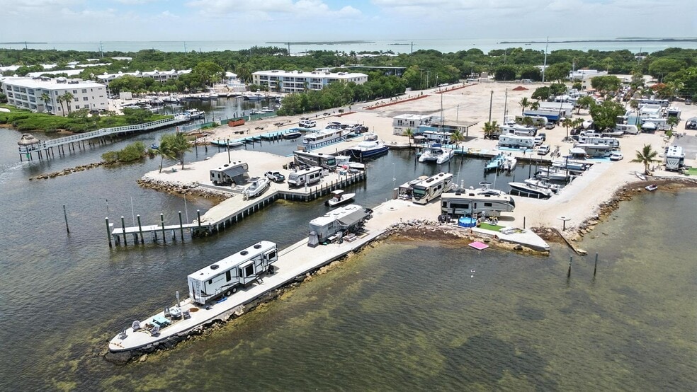 97601 Overseas hwy, Key Largo, FL for sale - Building Photo - Image 2 of 7
