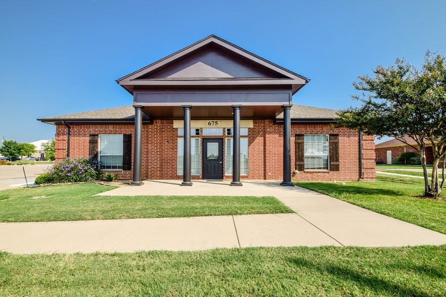 675 NE Alsbury Blvd, Burleson, TX à vendre - Photo principale - Image 1 de 1