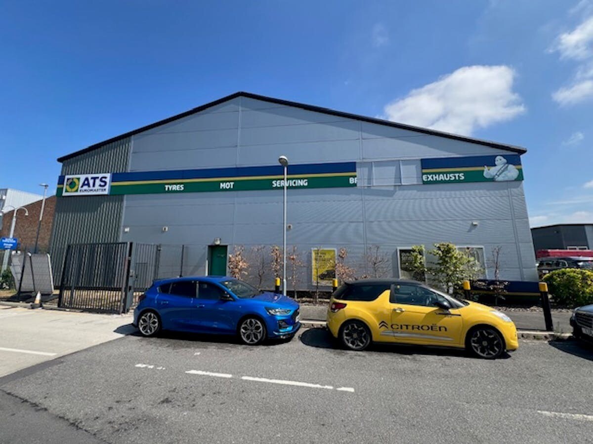 3 Victoria Road, Dartford à louer Photo principale- Image 1 de 8