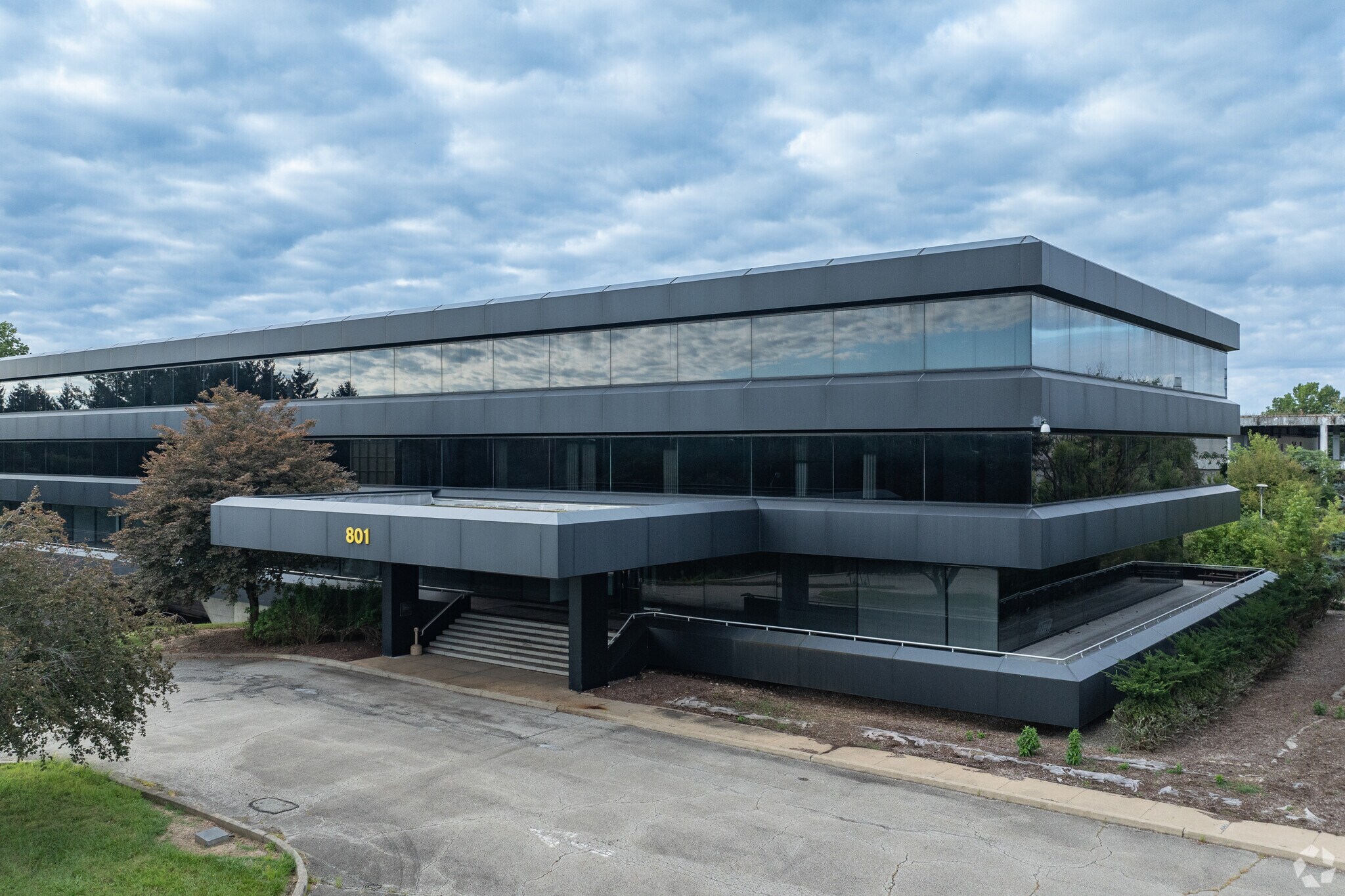 1310 Beulah Rd, Pittsburgh, PA à vendre Photo principale- Image 1 de 5