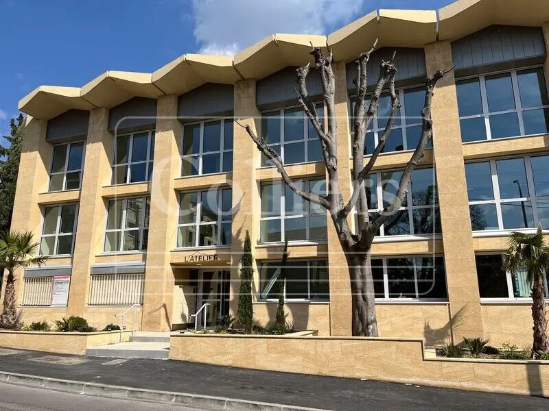 14 Avenue Paul Cézanne, Aix-en-Provence for lease Building Photo- Image 1 of 14