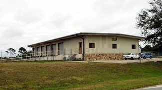 Plus de détails pour 4065 Pines Industrial Ave, Rockledge, FL - Industriel à louer