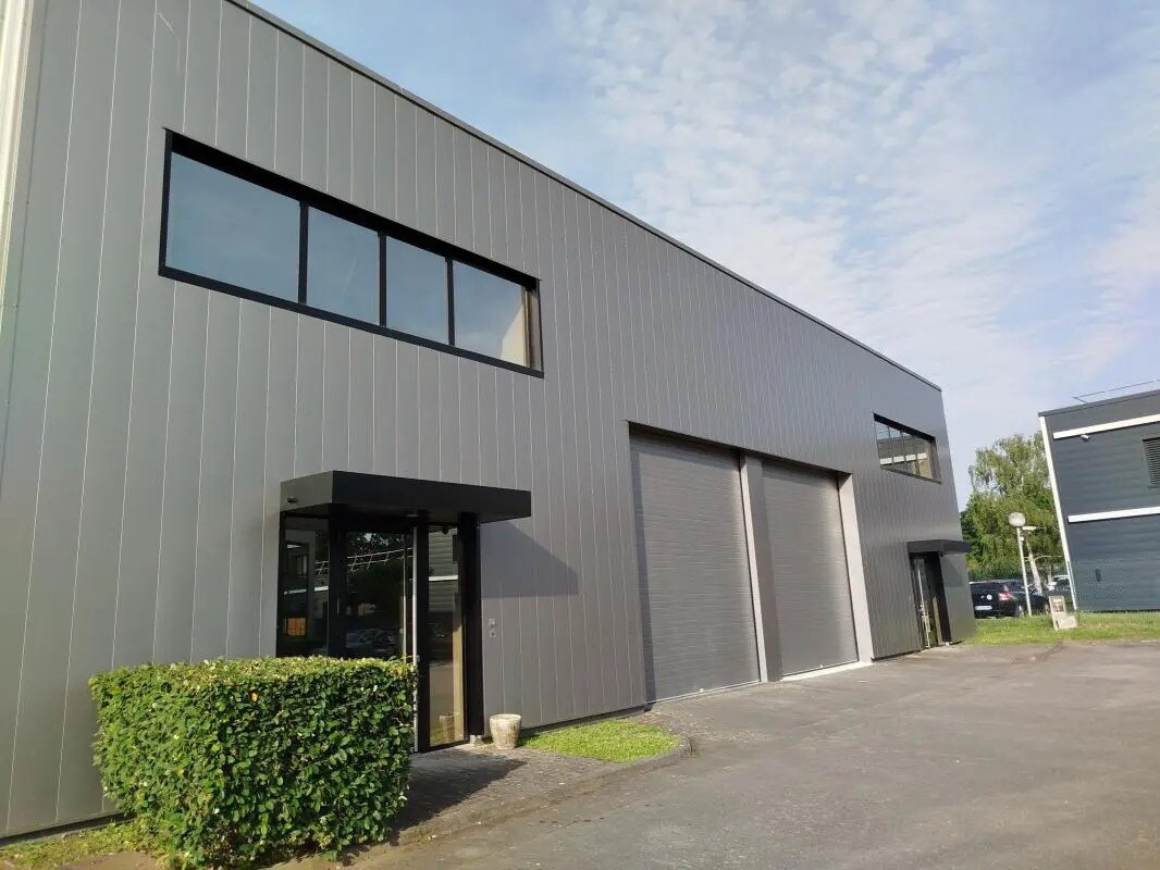 Flex in Toulouse for lease Building Photo- Image 1 of 13