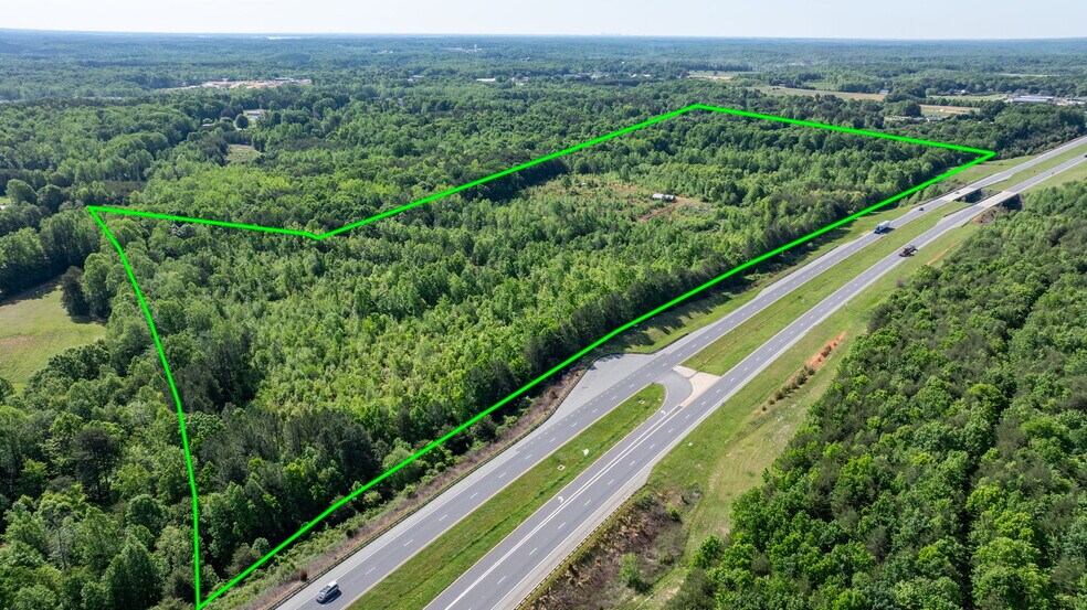 5380 Washington Woodard Dr, Maiden, NC à vendre - Aérien - Image 1 de 29