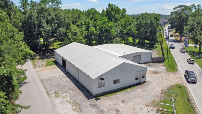 Plus de détails pour 25232 Hardin Store Rd, Magnolia, TX - Industriel à louer
