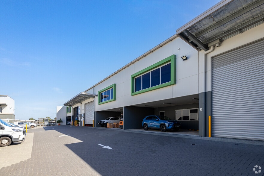 2B Mavis St, Revesby for lease - Building Photo - Image 3 of 9