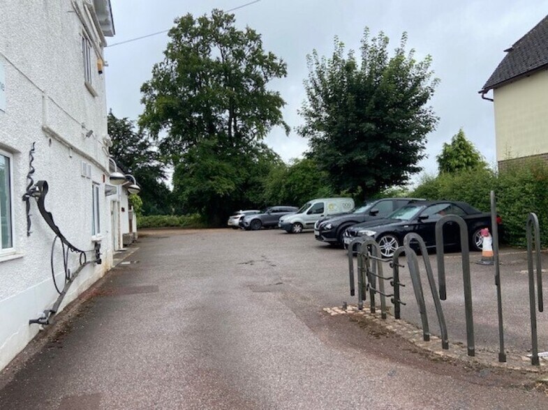 19 High St, Nutfield for lease - Other - Image 3 of 3