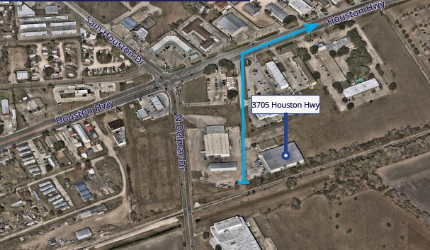 3705 Houston Hwy, Victoria, TX for sale - Building Photo - Image 3 of 3