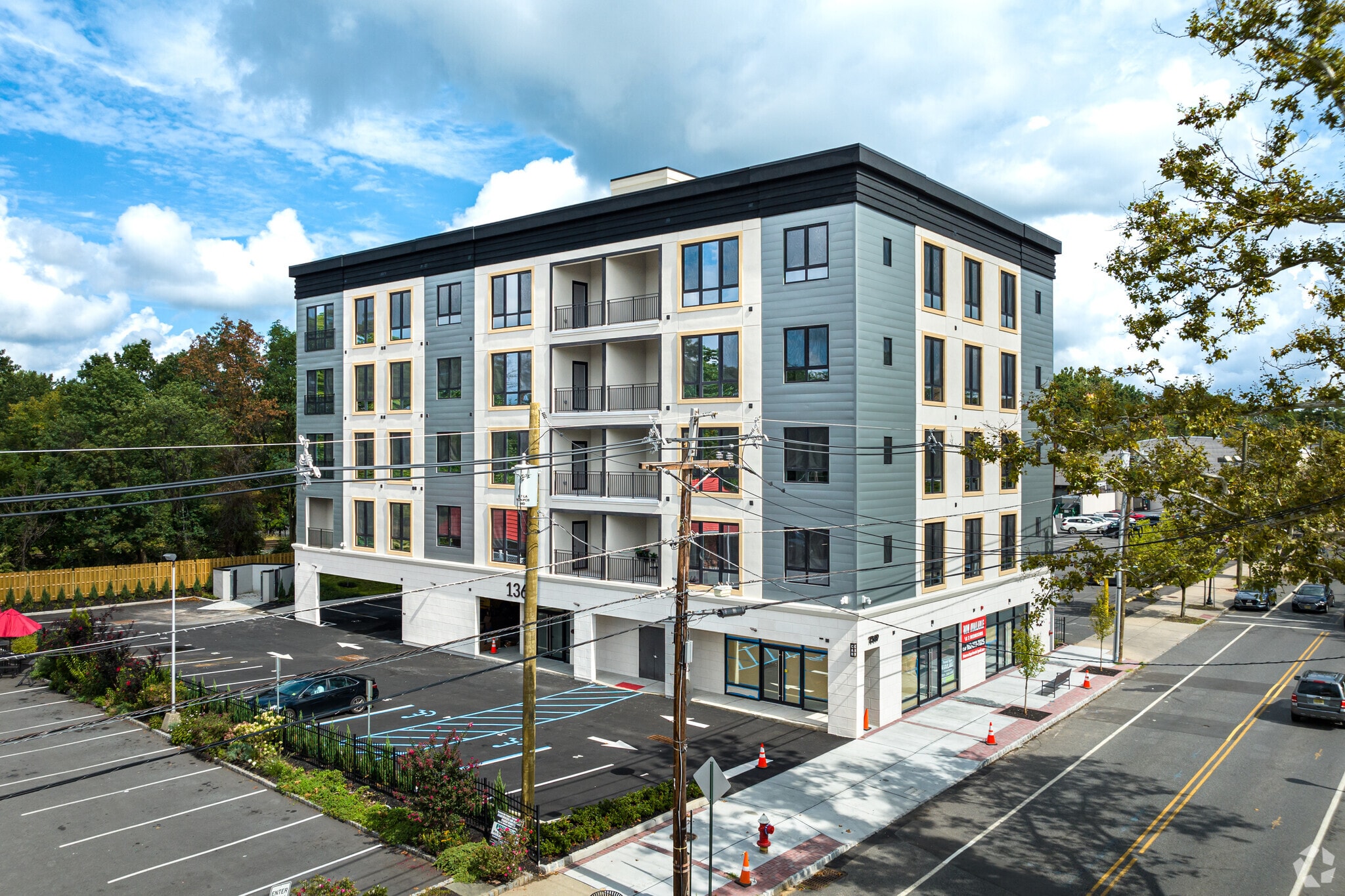 1369-1403 South Ave, Plainfield, NJ à louer Photo du bâtiment- Image 1 de 16