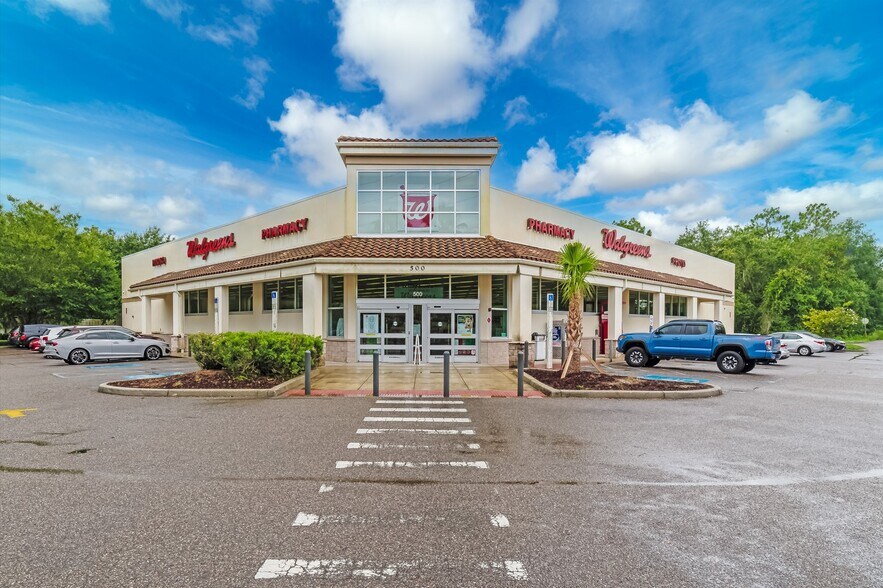 500 Howland Blvd, Deltona, FL for sale - Primary Photo - Image 1 of 1