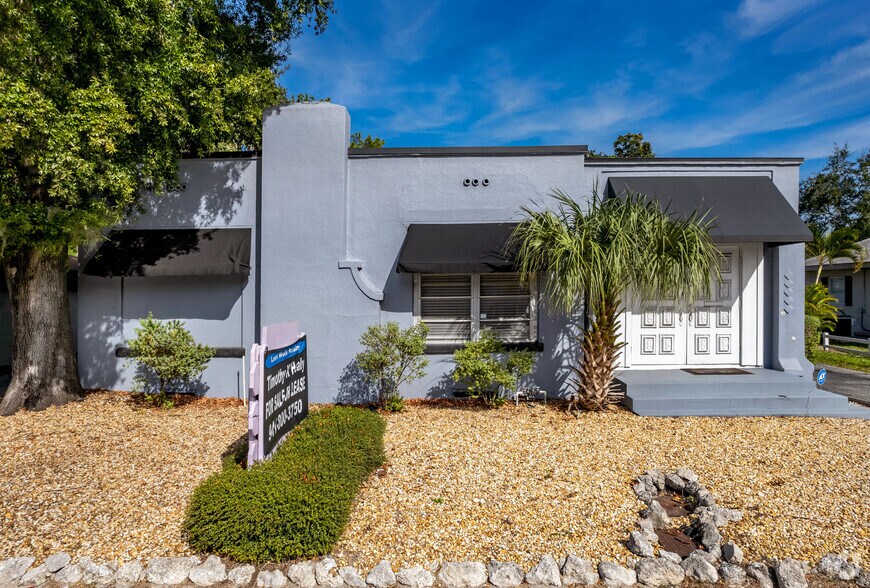 3008 Manatee Ave, Bradenton, FL à vendre - Photo du bâtiment - Image 2 de 23