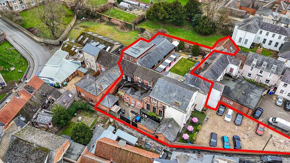 Kingston Pass, Newmarket à vendre - Photo du bâtiment - Image 2 de 14