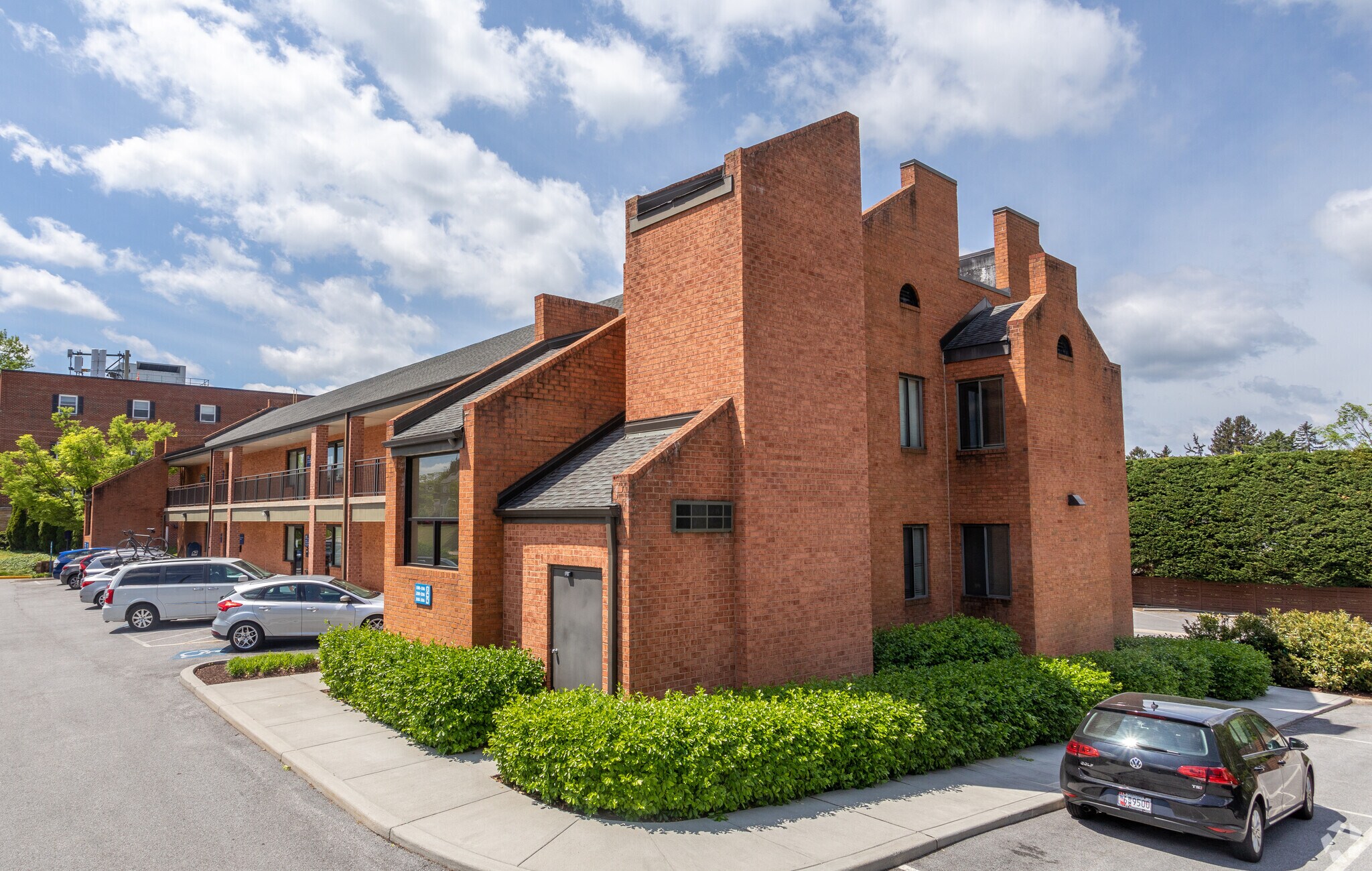 7402 York Rd, Towson, MD à louer Photo du bâtiment- Image 1 de 5