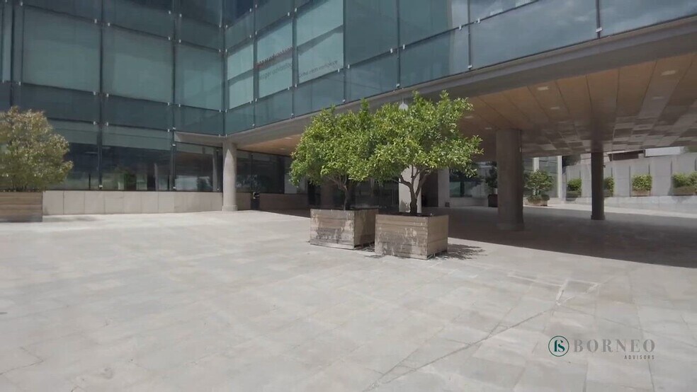 Calle Albasanz, 15 B, Madrid, Madrid à louer - Vidéo sur l’inscription commerciale - Image 2 de 3