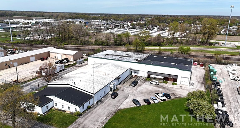 5056 Angola Rd, Toledo, OH for lease Primary Photo- Image 1 of 8