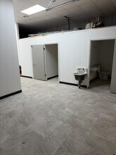 8507 S Western Ave, Oklahoma City, OK à louer Photo intérieure- Image 2 de 3