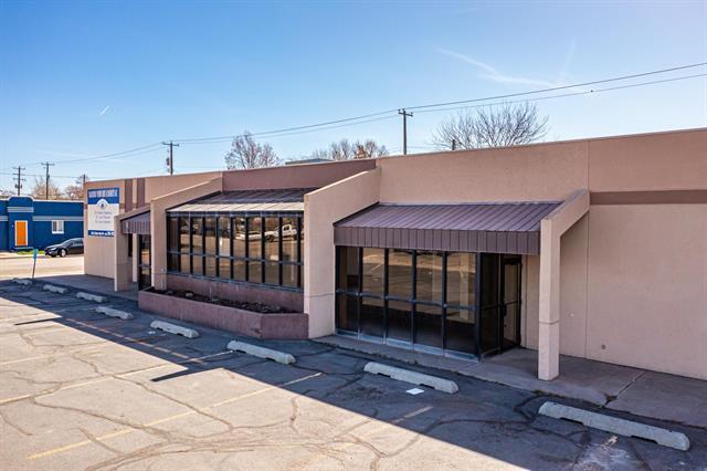 34 SE Main St, Blackfoot, ID à vendre - Photo principale - Image 1 de 50