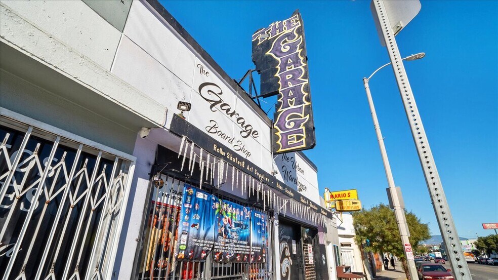 759 S Atlantic Blvd, Los Angeles, CA à vendre - Photo du bâtiment - Image 2 de 12