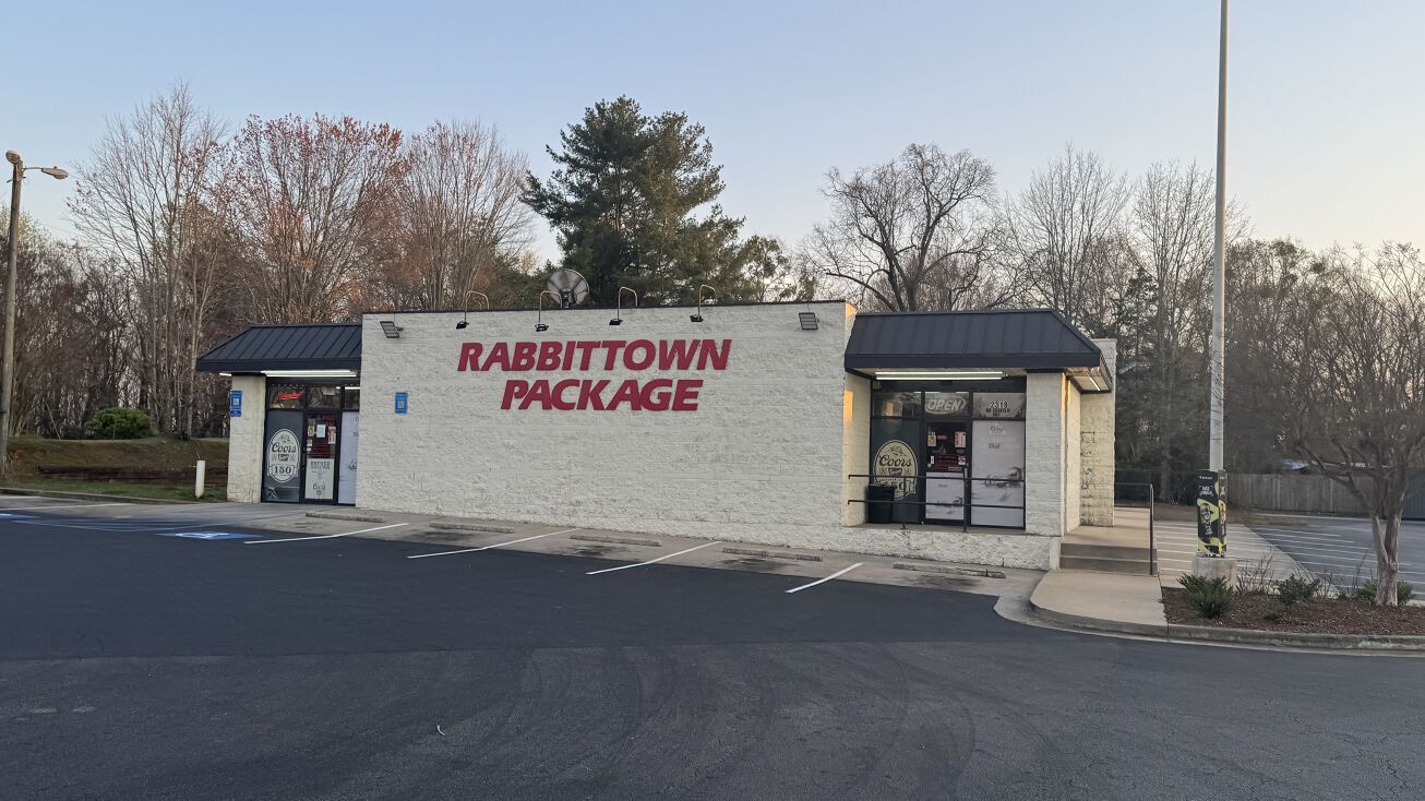 2318 Old Cornelia Hwy, Gainesville, GA for sale Building Photo- Image 1 of 13