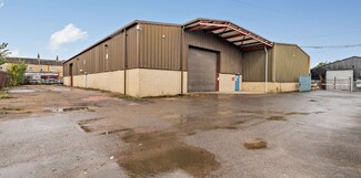 Plus de détails pour Havelock St, Dewsbury - Industriel à louer