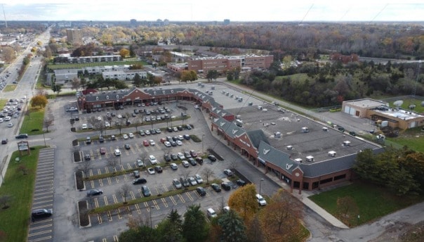 26015-26235 Greenfield Rd, Southfield, MI for lease Primary Photo- Image 1 of 8