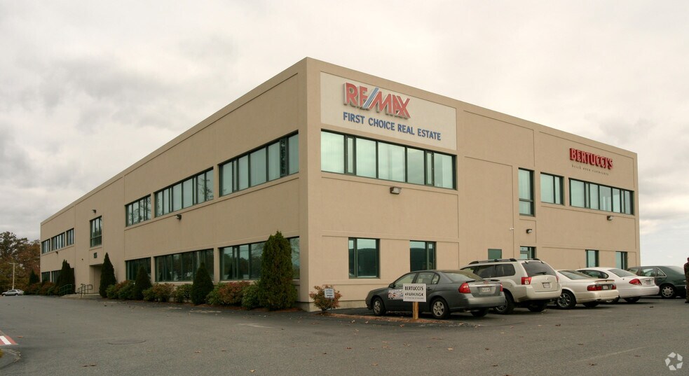 155 Otis St, Northborough, MA à louer - Photo du bâtiment - Image 2 de 7