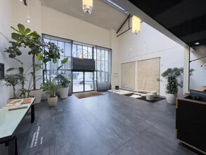 Bureau dans Saint-Ouen-sur-Seine à louer Photo intérieure- Image 2 de 10