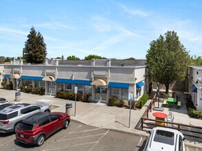 241-249 W Pacheco Blvd, Los Banos, CA for lease Building Photo- Image 2 of 5