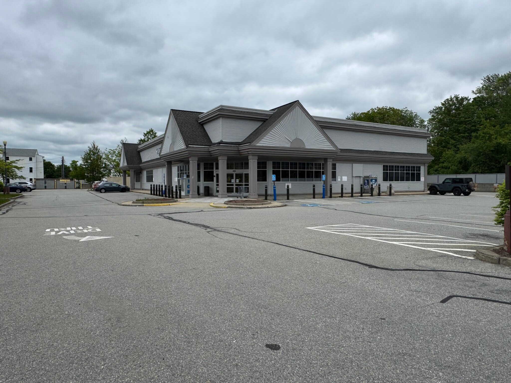 14 Peterborough St, Jaffrey, NH à louer Photo principale- Image 1 de 4