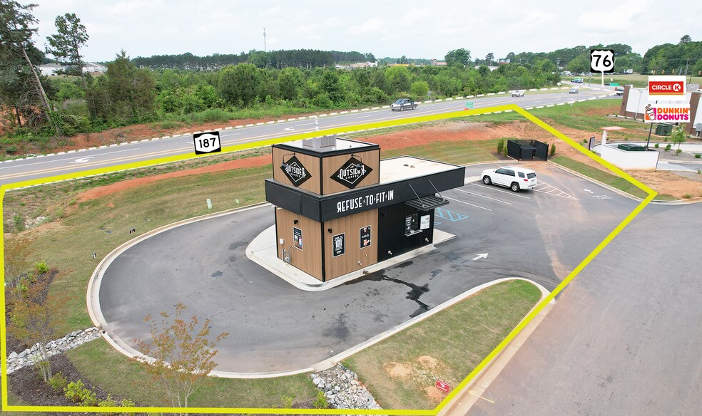 205 Drayton St, Pendleton, SC à vendre - Photo du bâtiment - Image 2 de 2