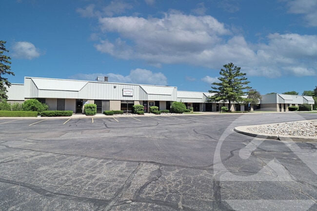 Plus de détails pour 802-864 Phoenix Dr, Ann Arbor, MI - Industriel à louer