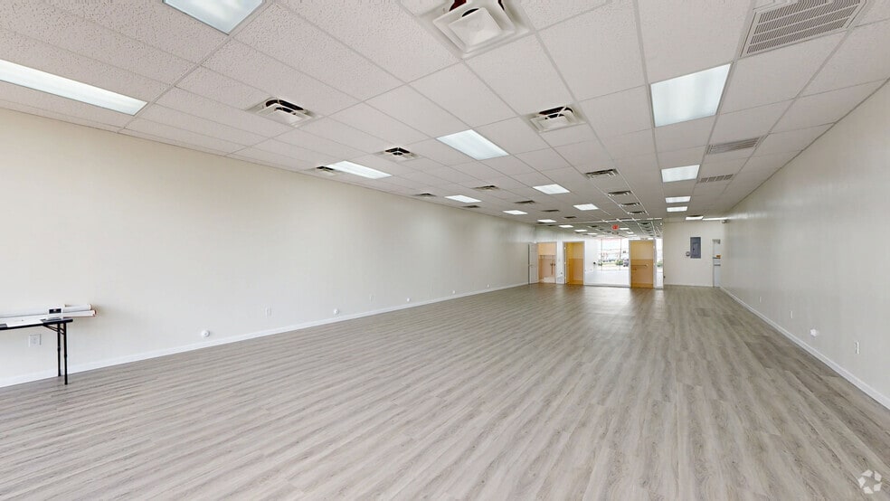 15115 Westheimer Rd, Houston, TX for lease - Matterport 3D Scan - Image 3 of 10